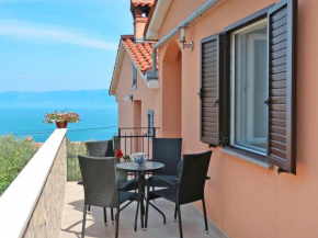 Apartment Elsa-2 by Interhome